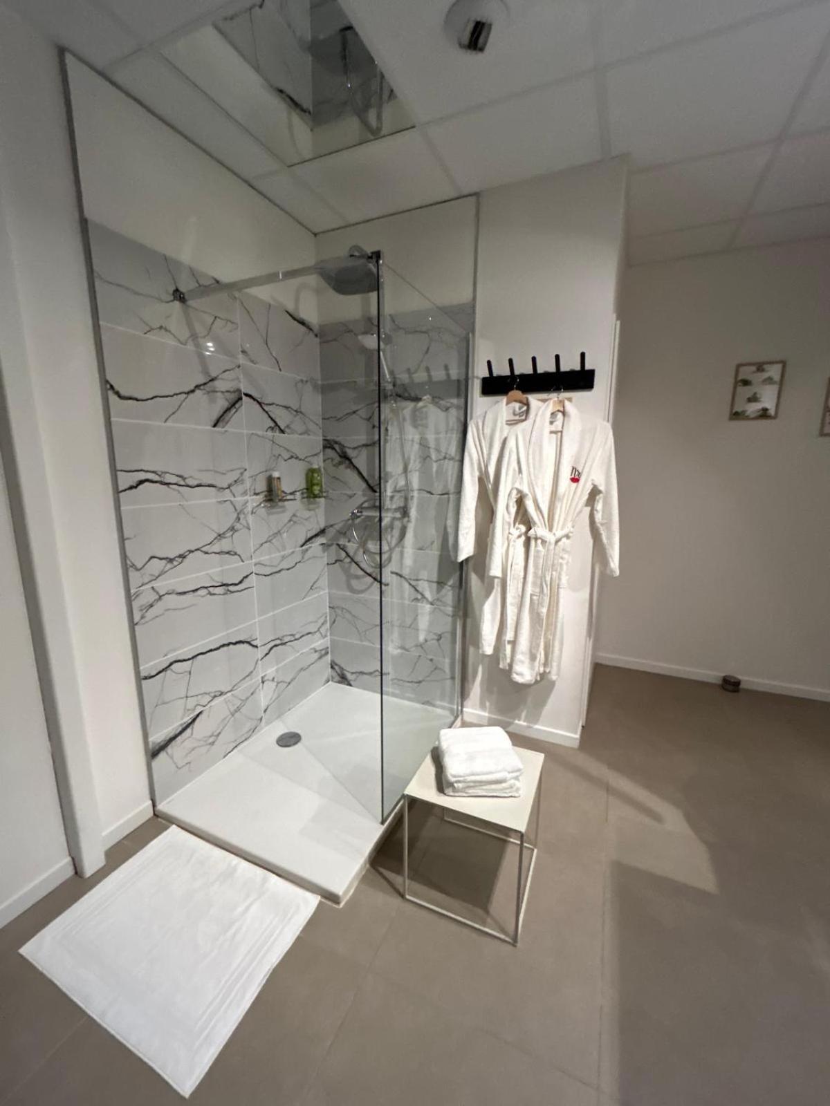 L'Escapade Sensuelle - La Love Room D'Épernay Kültér fotó